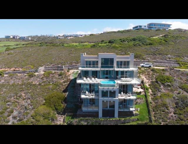 6 BEDROOM HOUSE FOR SALE IN PINNACLE POINT GOLF ESTATE